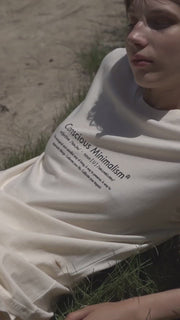 T-shirt με τύπωμα "Conscious Minimalism" | Gardenia